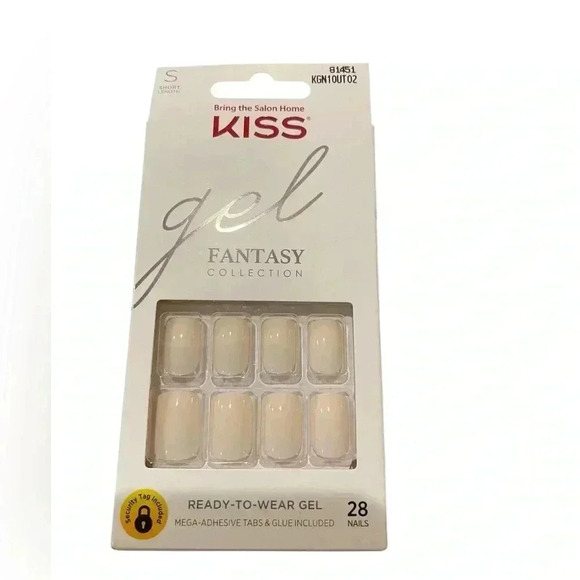 Kiss Gel Fantasy Press On Nail Kit - Picture 1 of 2